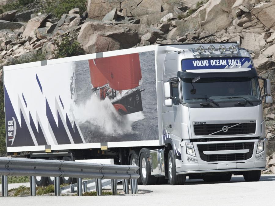  Volvo FH 500 6x2 Ocean Race 2011 года  (фото 1 из 4)